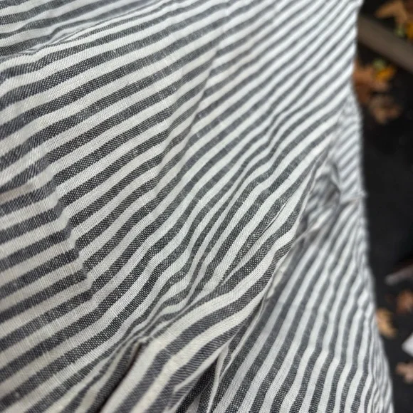 A New Day | Size M | Grey and White Striped Blouse - Picture 3 of 6
